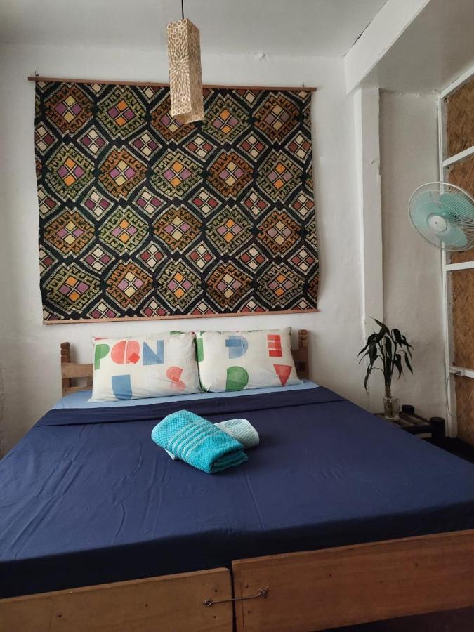 Purple Homestay Hillside Coron Exterior photo