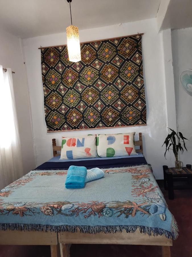 Purple Homestay Hillside Coron Exterior photo